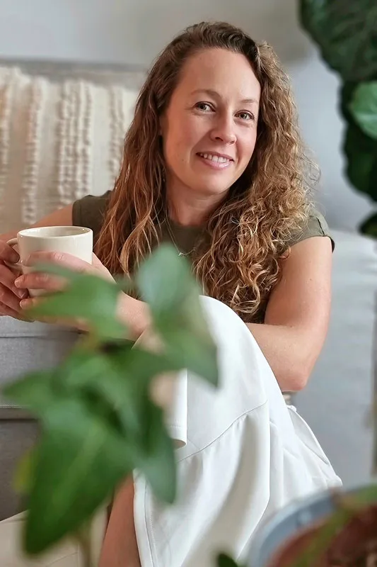 Retrato de la nutricionista Carmen Martín en casa