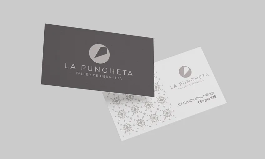Tarjetas de visita de La Puncheta con patrón geométrico
